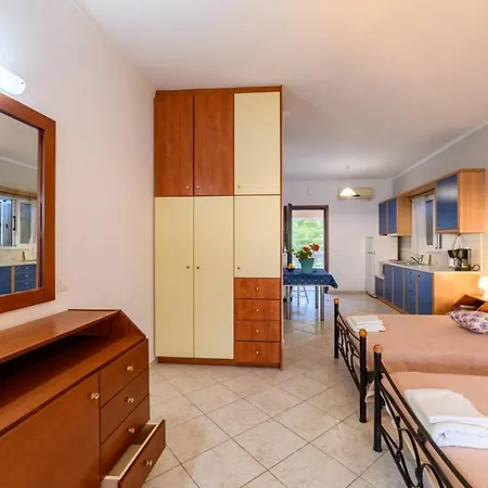 Apartament Tolis Aparts Pelekas